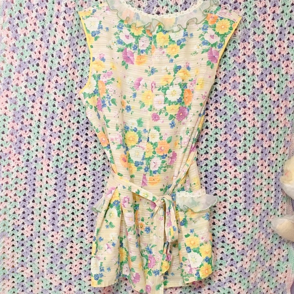 Vintage 70s Yellow Floral Smock Apron OOAK - Picture 4 of 11